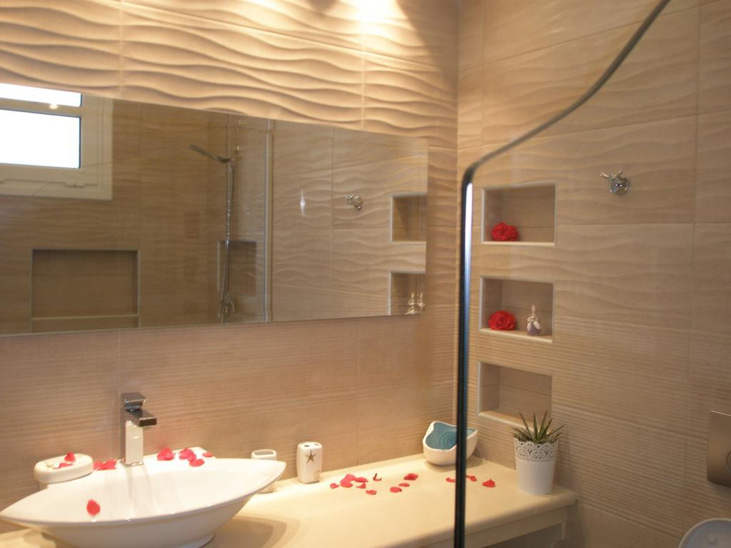Whitesands Beach Resort Paralia Vrachou Habitación foto